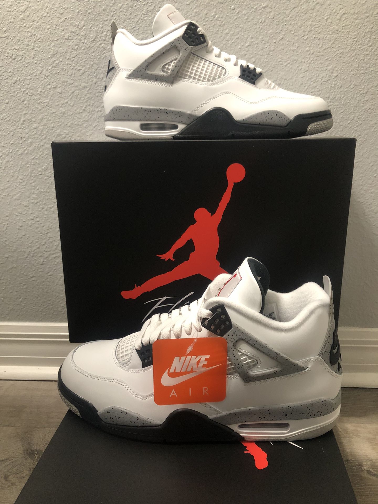Nike Air Jordan 4 Retro “White Cement”