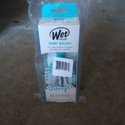 Wet Baby Brush Detangler