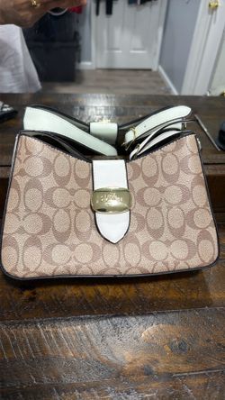 Sling bag coach