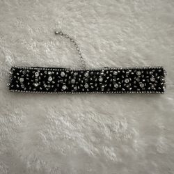 White House Black Market Choker Necklace