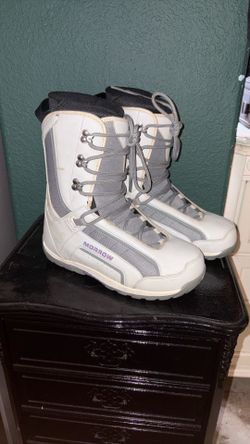 Morrow Snowboard Boots Women’s