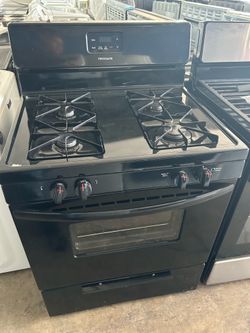 Frigidaire black 4 burner gas range
