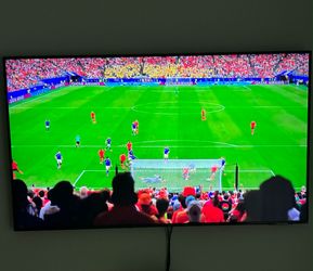 Samsung 50" 4K Crystal UHD Smart Television