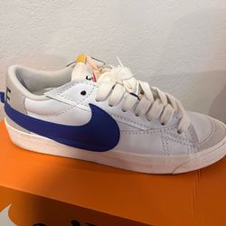 Nike Blazer Low 77 Jumbo  white old royal