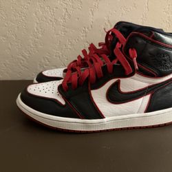 Jordan 1 Bloodline Size 10
