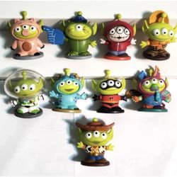Toy Story Space Alien Remix Deluxe  Set. 
