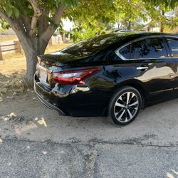 2017 Nissan Altima Clean Title