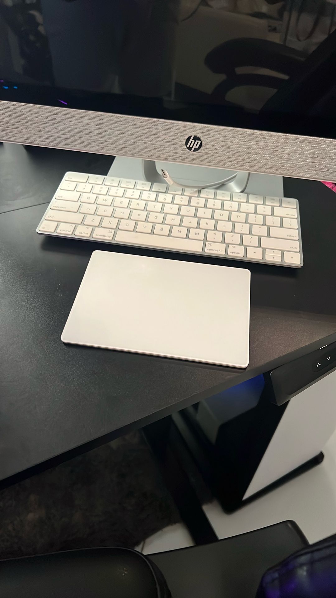 Apple Trackpad And Magic Keyboard Lighting Version