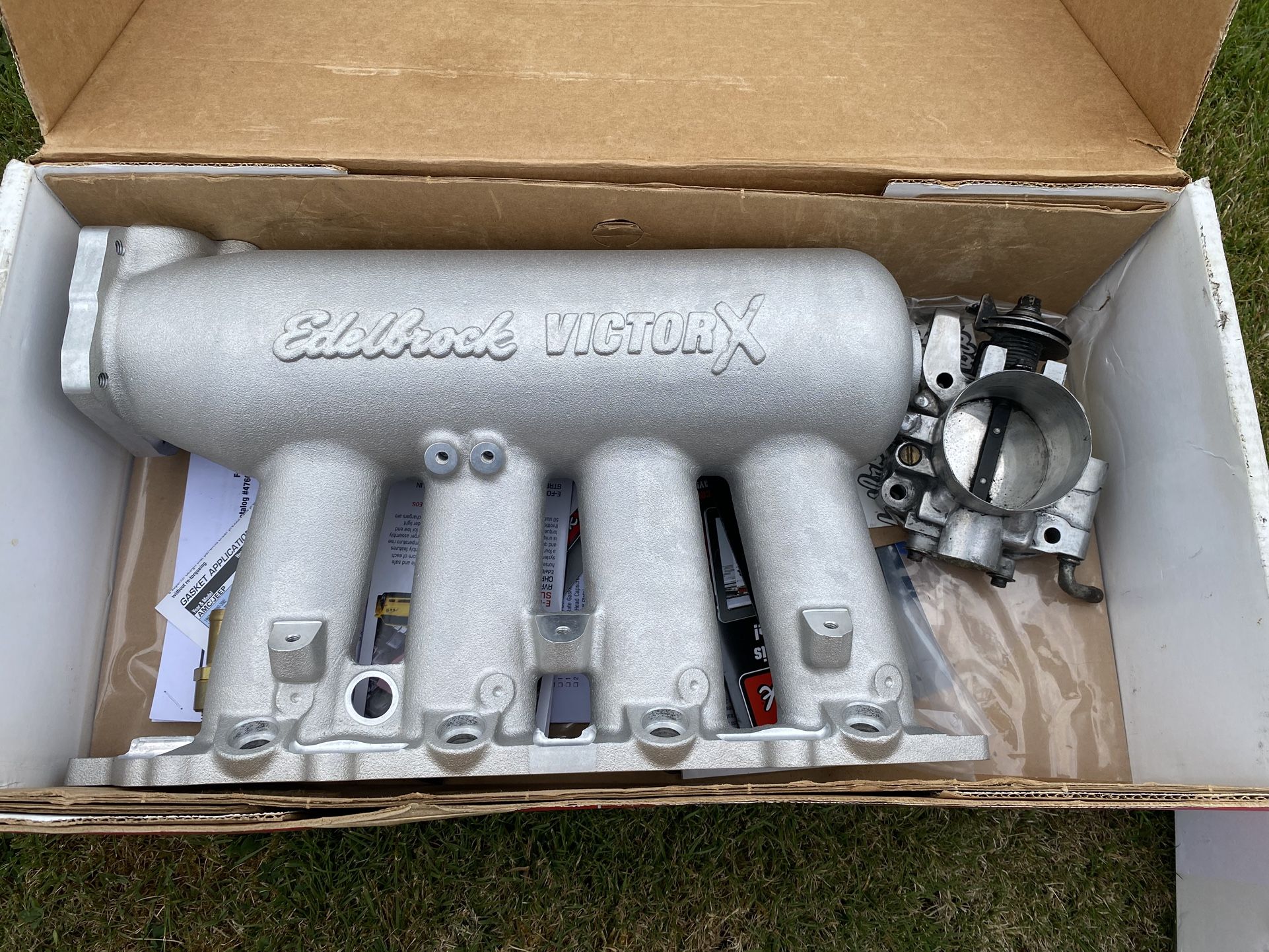 Edelbrock Victor X Intake Manifolds for 1(contact info removed) CIVIC, 1(contact info removed) CIVIC DEL SOL, 1(contact info removed) INTEGRA - 4764