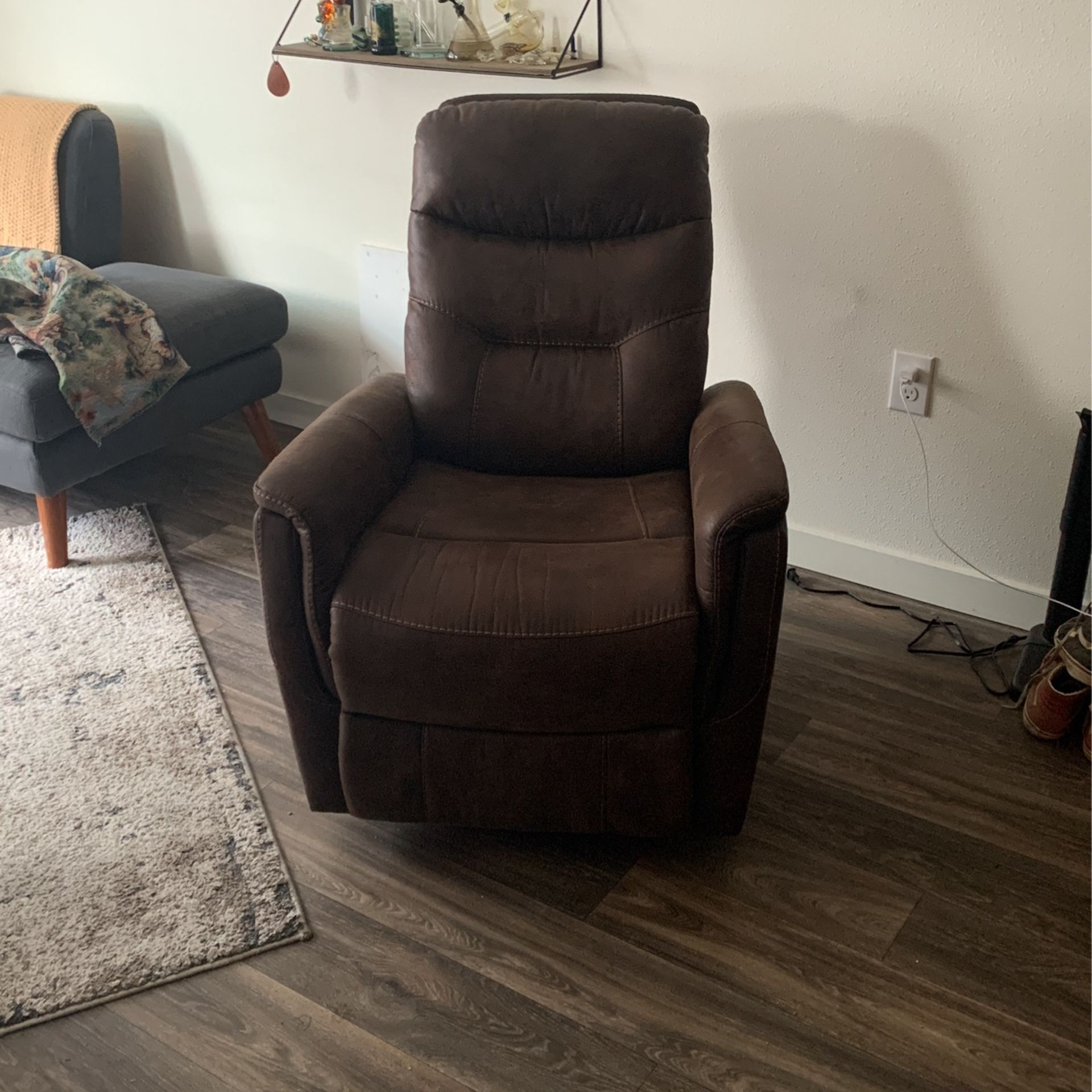 Recliner
