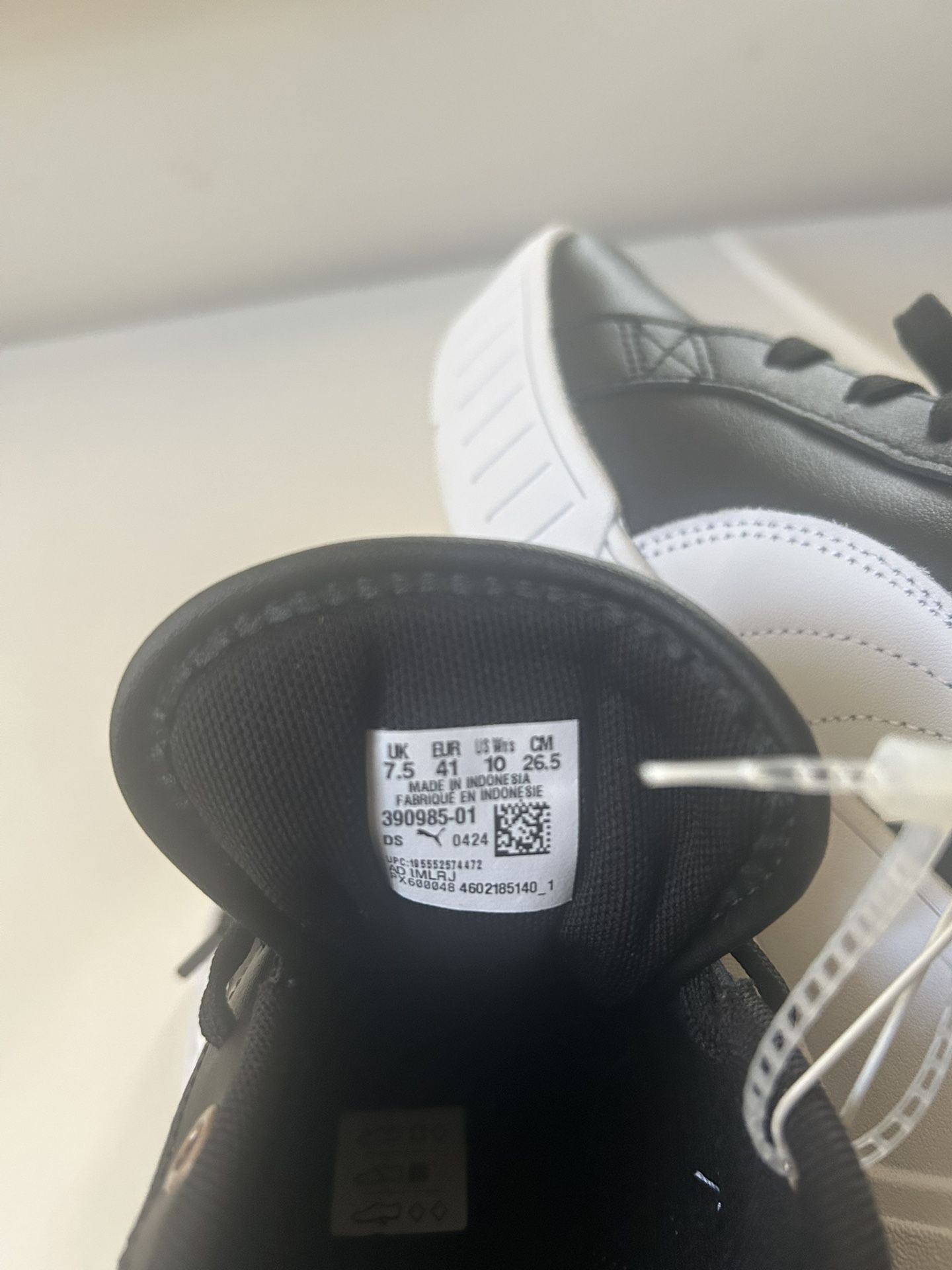 Puma Sneakers