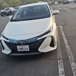 2018 Toyota  Prius Prime 