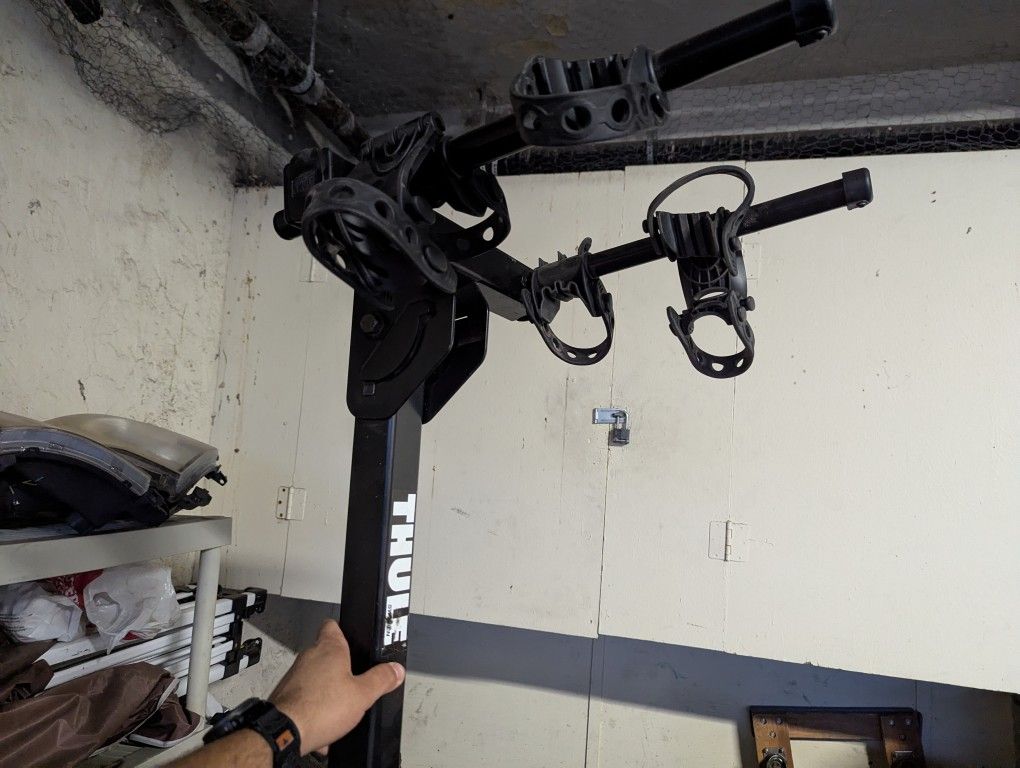 Thule 2 Bike Hitch Rack