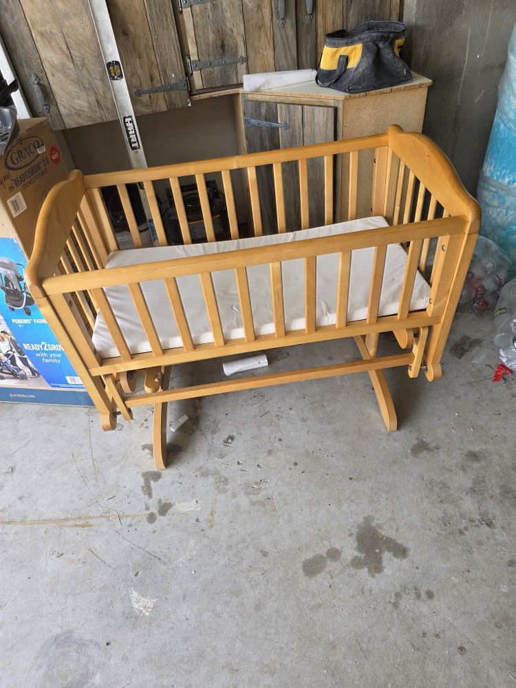 Rocking Crib