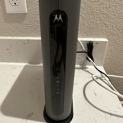 Motorola Cable Modem Plus Router - MG7540