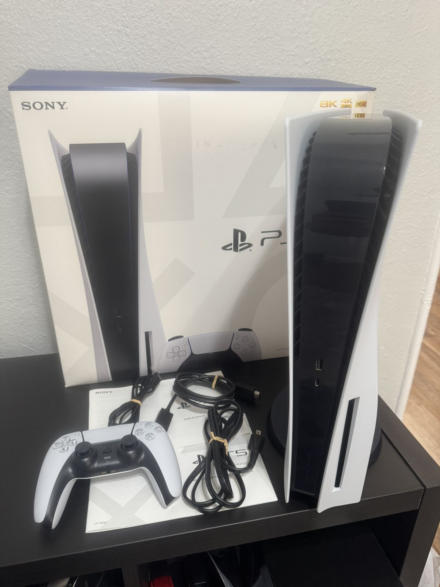 Launch Complete PS5 Disc Console