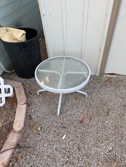 Round Glass Top Patio Side Table & trash bin