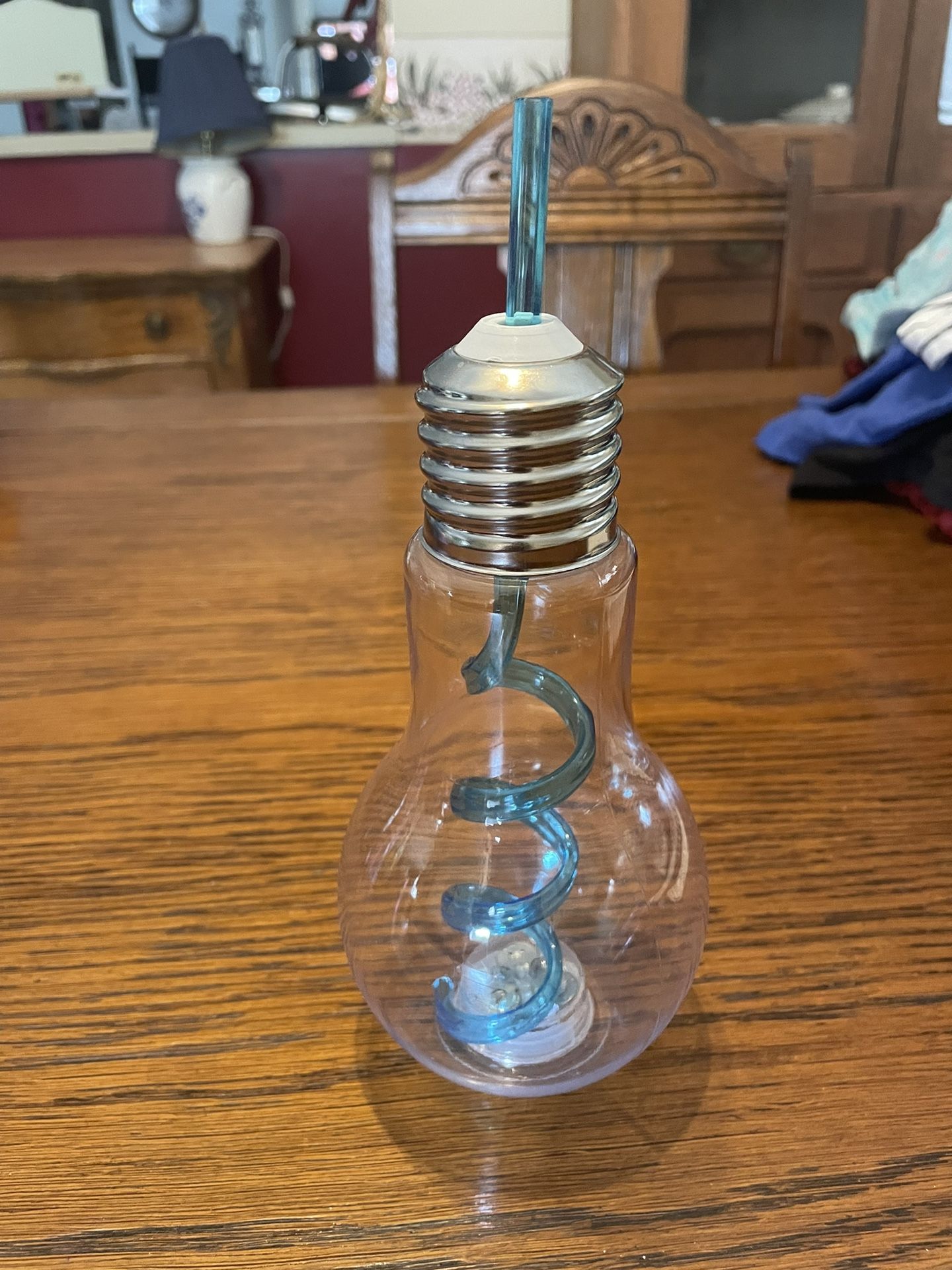 Light Bulb Shaped Water Bottle With Straw