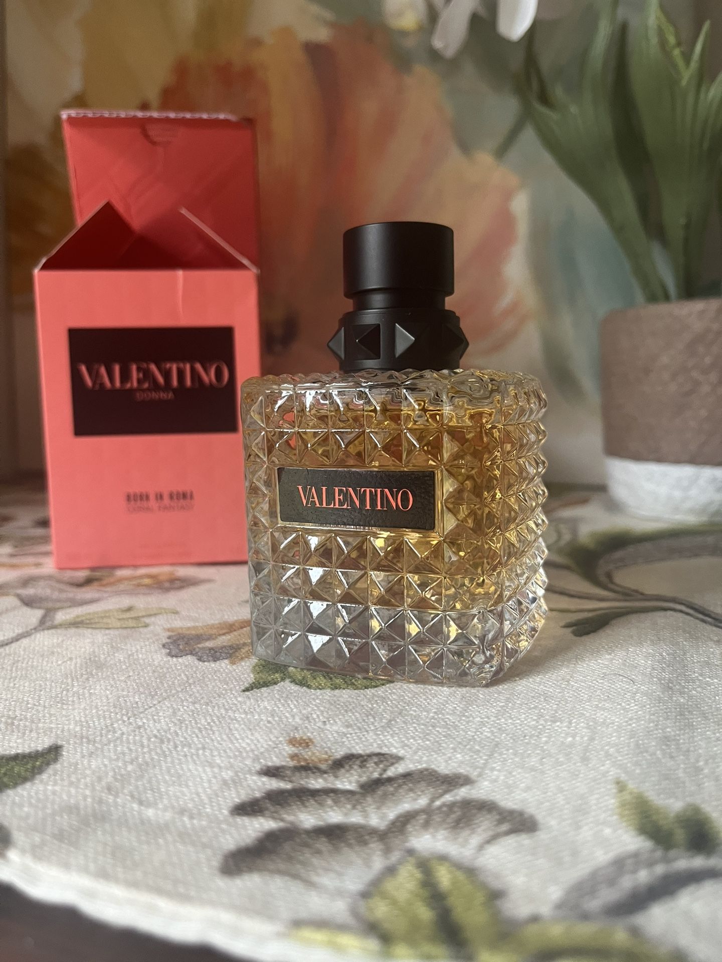  Valentino Donna Born in Roma Coral Fantasy Eau de Parfum – 100ML/3.4fl Oz