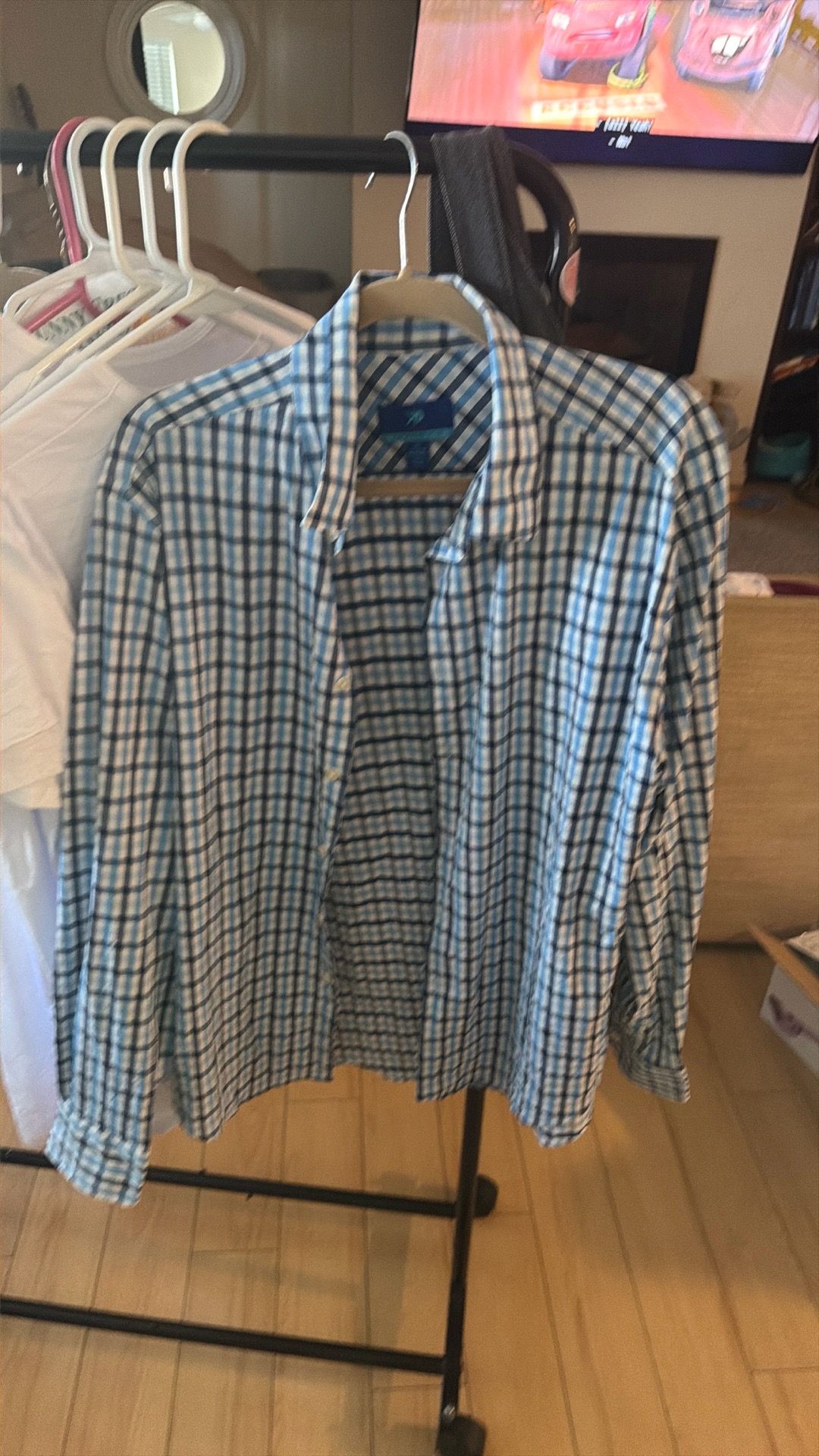 Egara XL dress shirt 18 neck