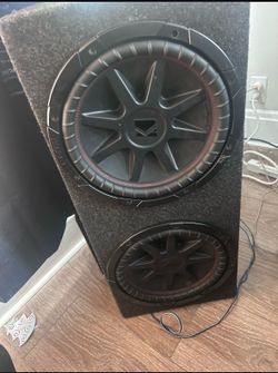 2 12s speakers and amp