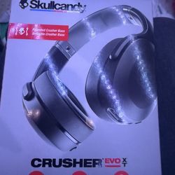 Skullcandy  Crusher Evo Xt Over The Ear Headphones. 