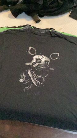 Five Nights at Freddy’s 4 Mangle Tshirt XL