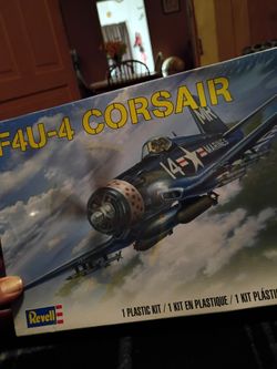 Revell f4u4 Corsair model airplane kit 1:48 scale