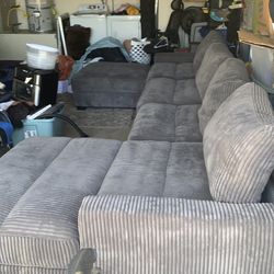 New extra large 5Piece Modular Sectional Couch