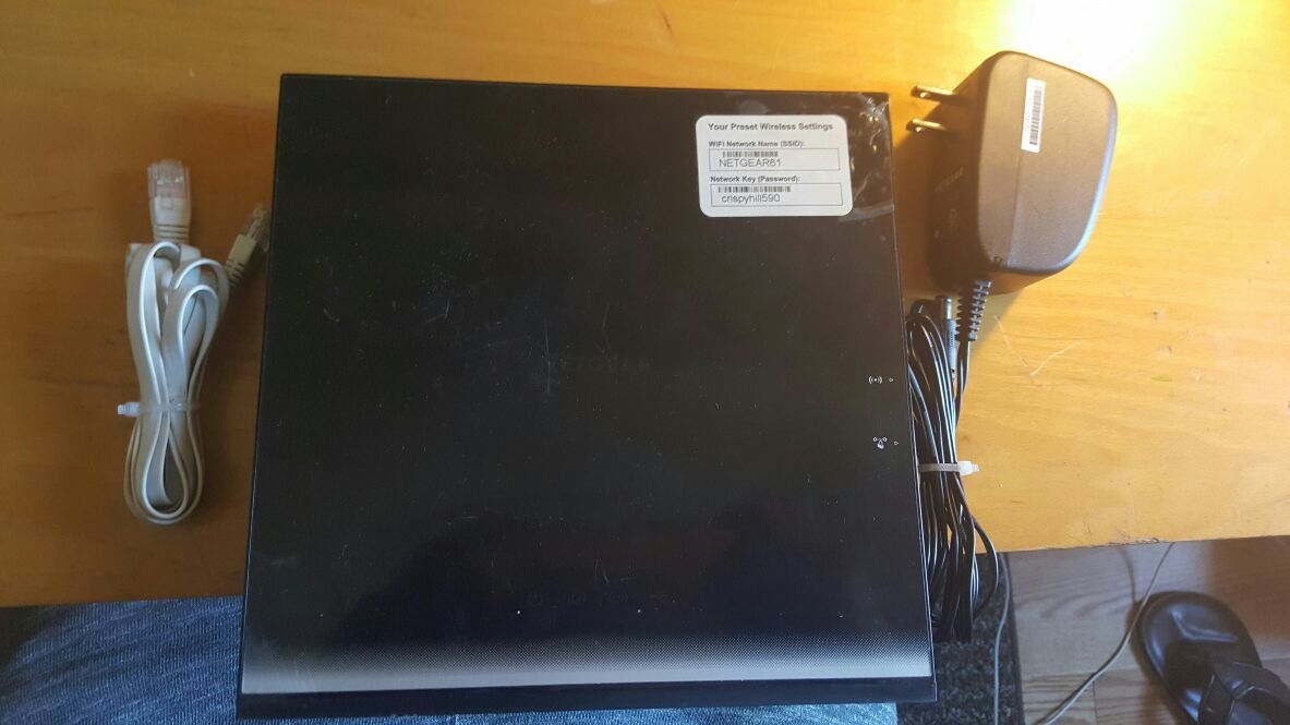 NETGEAR R6200v2 Dual-Band Wireless Smart Wi-Fi Gigabit Router