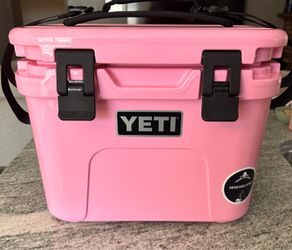 Yeti Roadie 15 hard cooler power pink