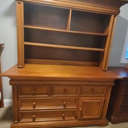 Beautiful Solid Wood Dresser with Hutch & Bed Bedroom Set 