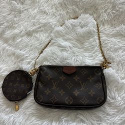 Louis Vuitton Purse With Coin Pouch 