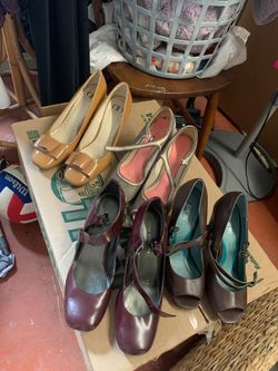 Vintage heels shoes
