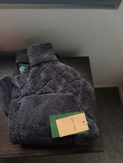 NEW Stillwater pullover SIZE L