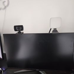 AOC AGON 27" QHD Gaming Monitor - 165Hz