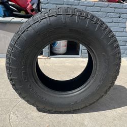 Nitto Terra Grappler G2 285-75-17