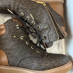Michael Kors Boot