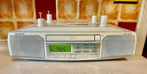 Sony mega bass radio CD player