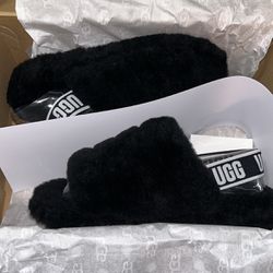 Brand New Ugg Slippers Size 8 Women’s 