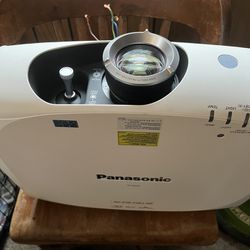 Panasonic Projector