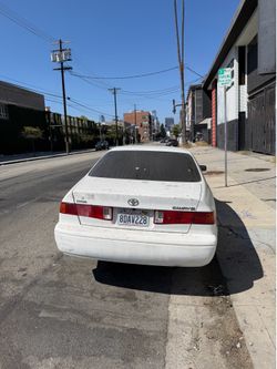 2000 Toyota Camry