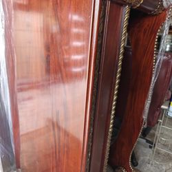 Incredible Cherry Wood Coffee Table / Centerpiece