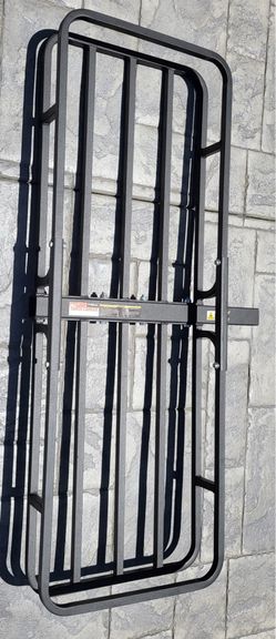 Cargo carrier