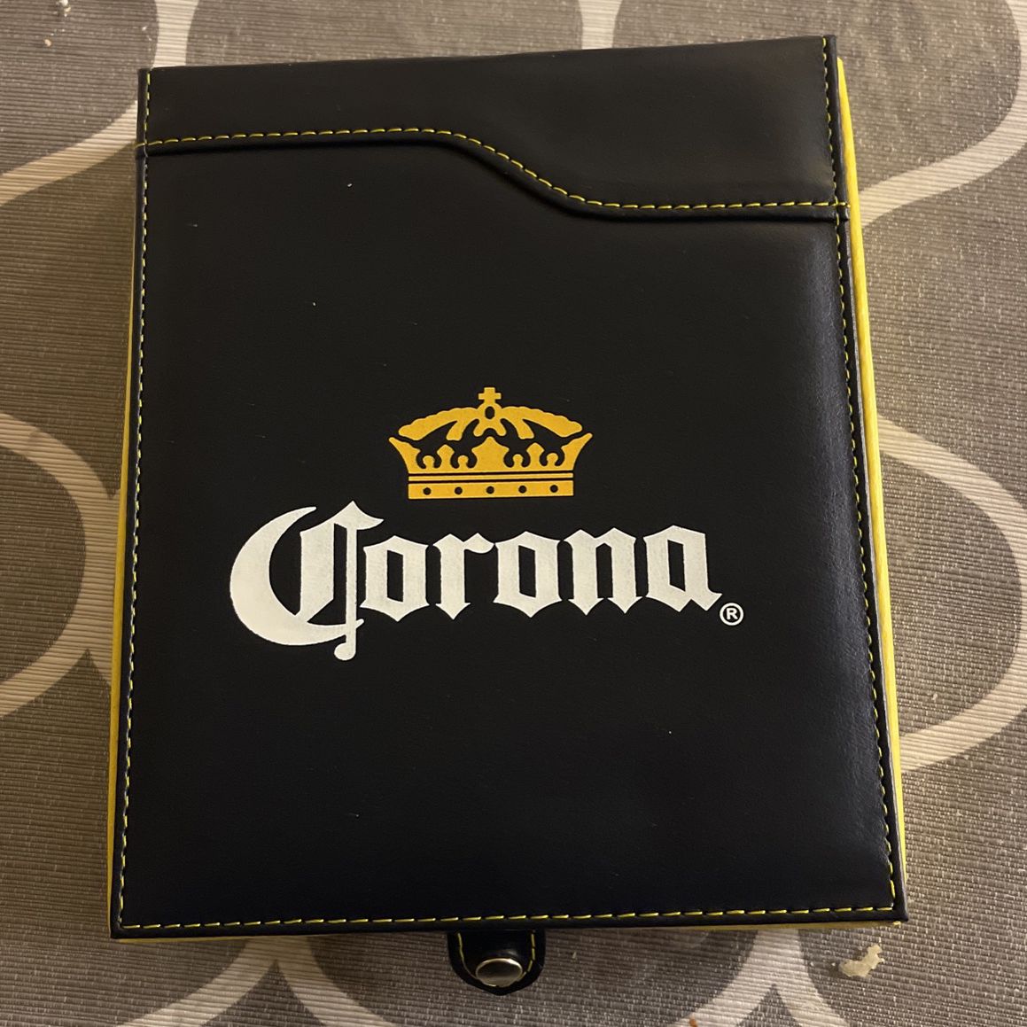 Corona Dominoes 