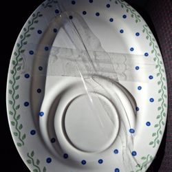 6- plates for $10.00  dollars