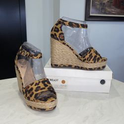 New!! Women Wedges Heels - Multiple Sizes 