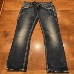 Woman’s Rock revival Jacklyn Capri Jeans Shipping Available 