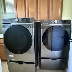 Samsung Front Load Washer & Dryer Set w/ Pedestals – Platinum (Great Condition) originally $2500