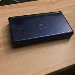 Nintendo DS Lite